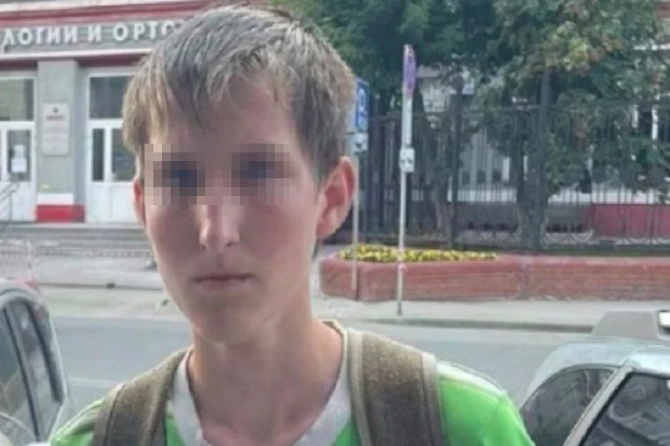 В Новосибирске завершились поиски 18-летнего парня в красной куртке. Фото: ГУ МВД по НСО.