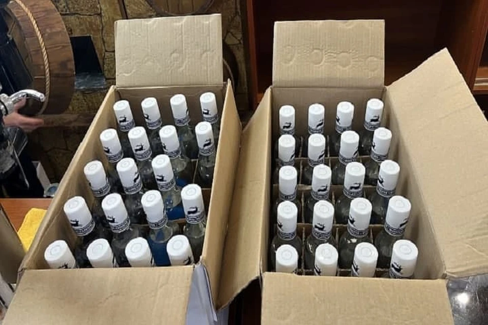 При проверке магазинов владельцы не смогли предоставить правоохранительным органам спецразрешение. Фото: пресс-служба администрации Сочи
