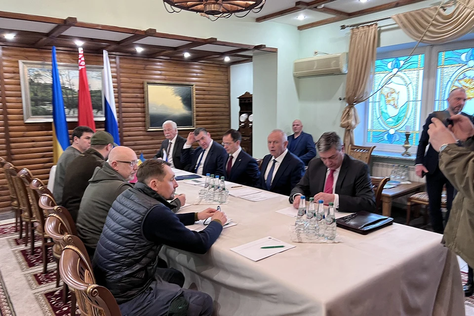 Второй раунд переговоров России и Украины завершился в Белоруссии. Фото: Twitter МИД Белоруссии.