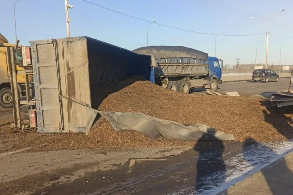 ЧП случилось в 17.30 часов на втором километре от Барнаула