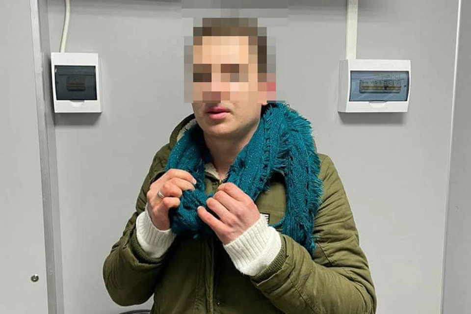 30-летний житель Киева пытался уехать в Румынию по паспорту жены. Фото: Пограничная служба Украины.