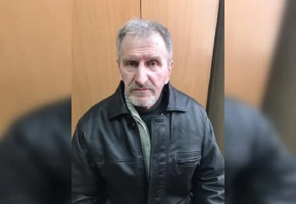 Этого мужчину подозревают в преступлениях против несовершеннолетних.