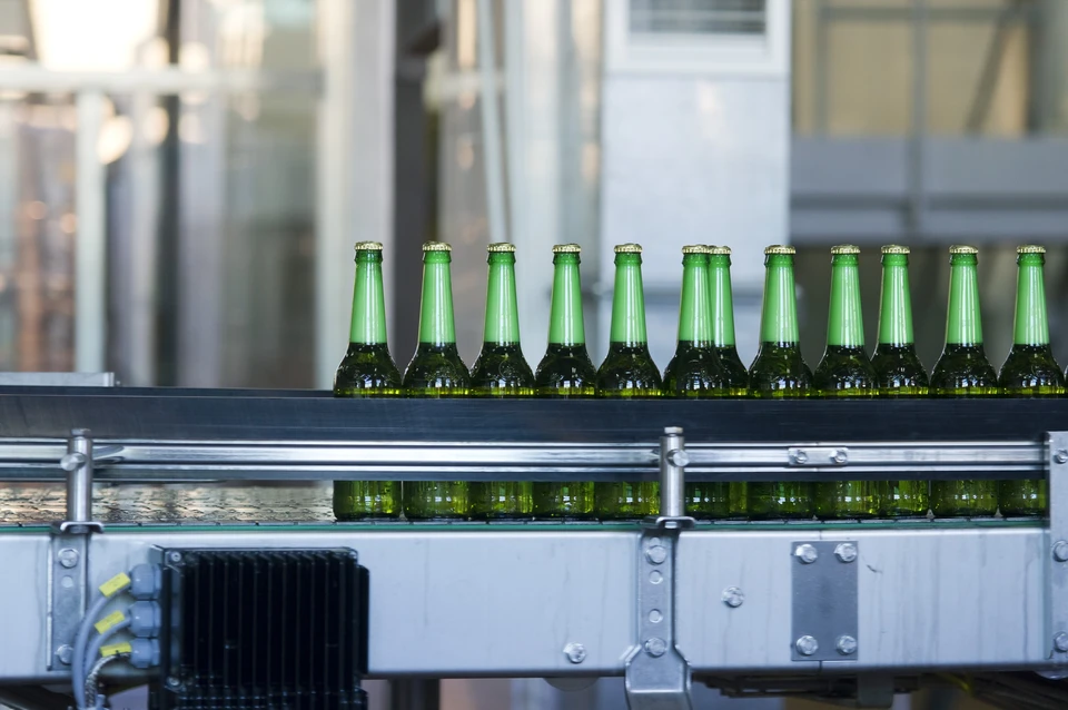 Компания Heineken владеет предприятием с 2004 года.