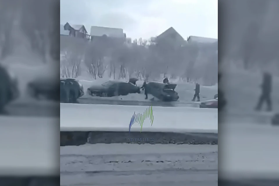 Днем 31 марта на Восточно-Объездной дороге произошло массовое ДТП. Фото: Скриншот видео