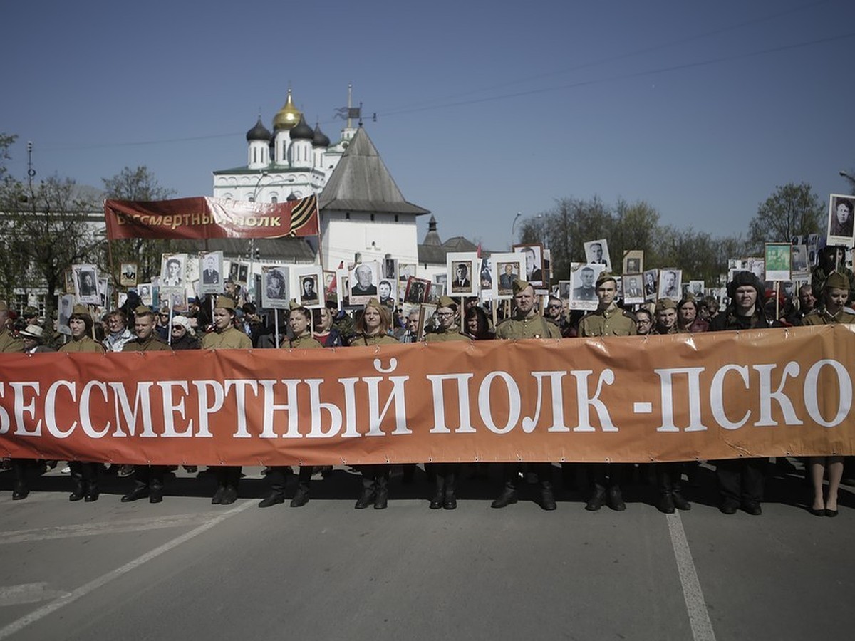 Акция стена бессмертного полка. Стена Бессмертного полка. Акция стена памяти. Бессмертный полк Кострома. Бессмертный полк Омск.