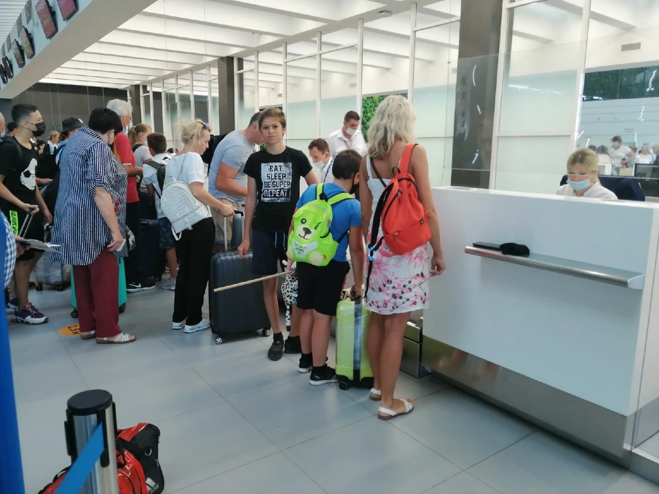 В новом терминале созданы все условия для комфортного обслуживания пассажиров.