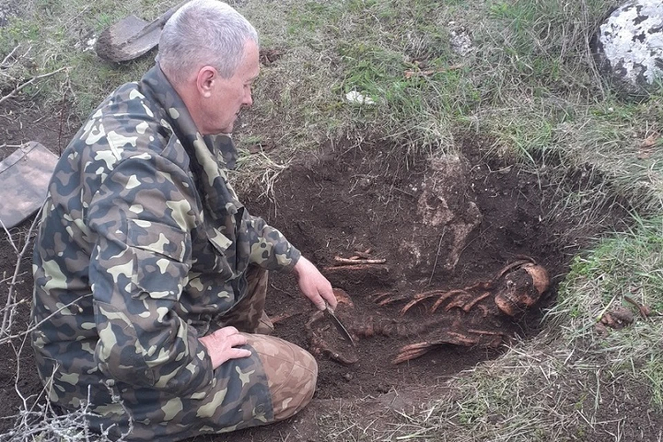 Под Керчью нашли останки красноармейца с простреленной головой. Фото: военно-патриотический отряд "Помним"/VK