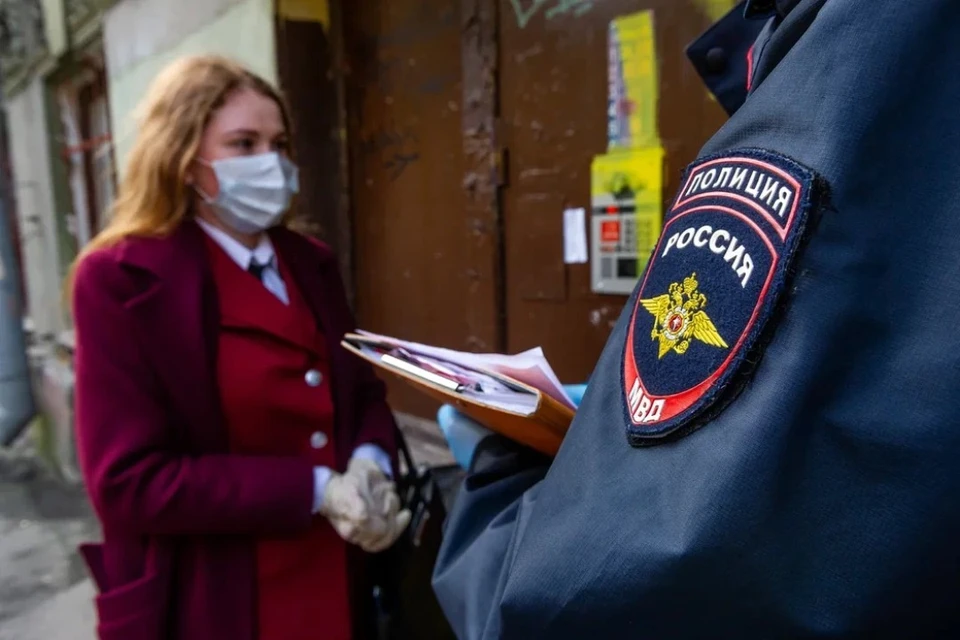 Пенсионерам МВД Петербурга и их семьям окажут всестороннюю помощь