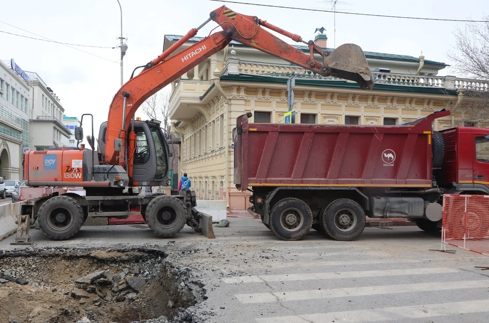 Обновлять сети водоснабжения на улице Дзержинского в Тюмени планируют до июля.