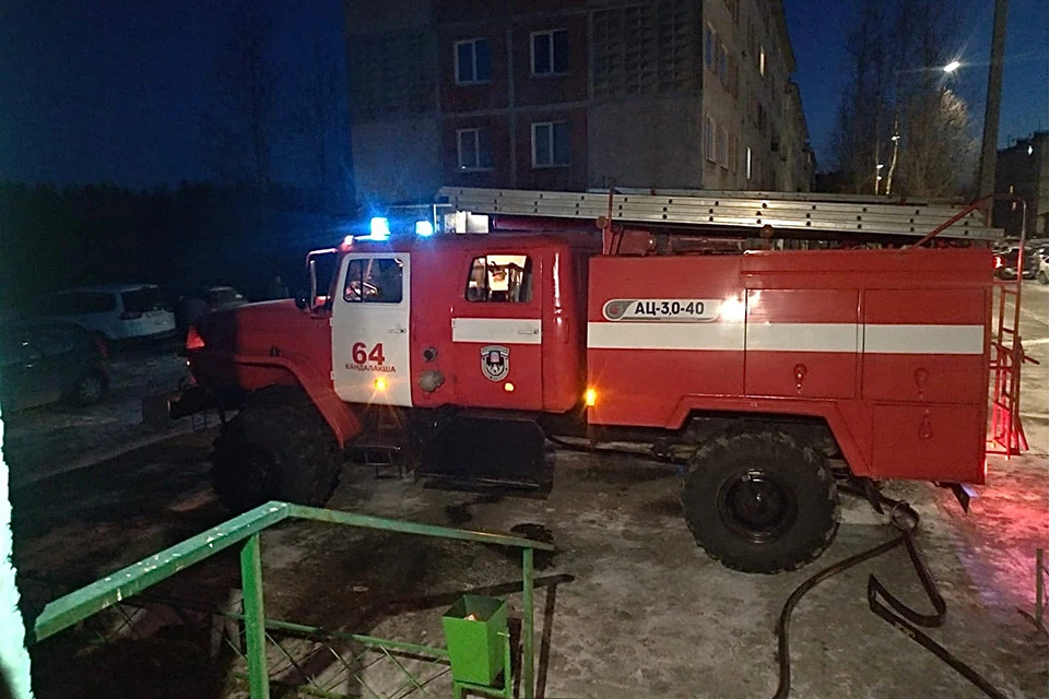 Причины пожара устанавливаются. Фото: Управление по ГОЧС и ПБ Мурманской области / vk.com/murman01