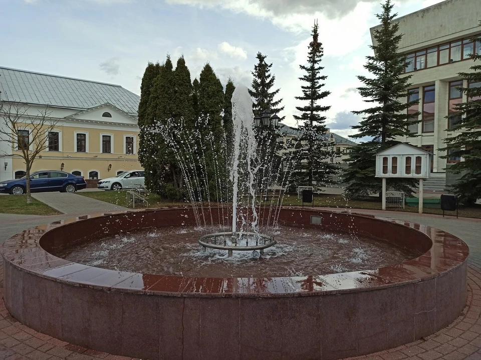 Рассказываем, где уже включили фонтаны.