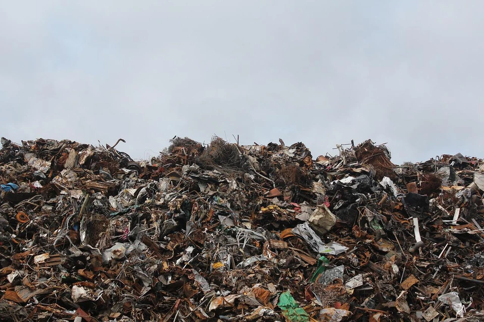 Определенные виды отходов смогут выталкиваться сжатым воздухом из общего потока. Фото: pixabay