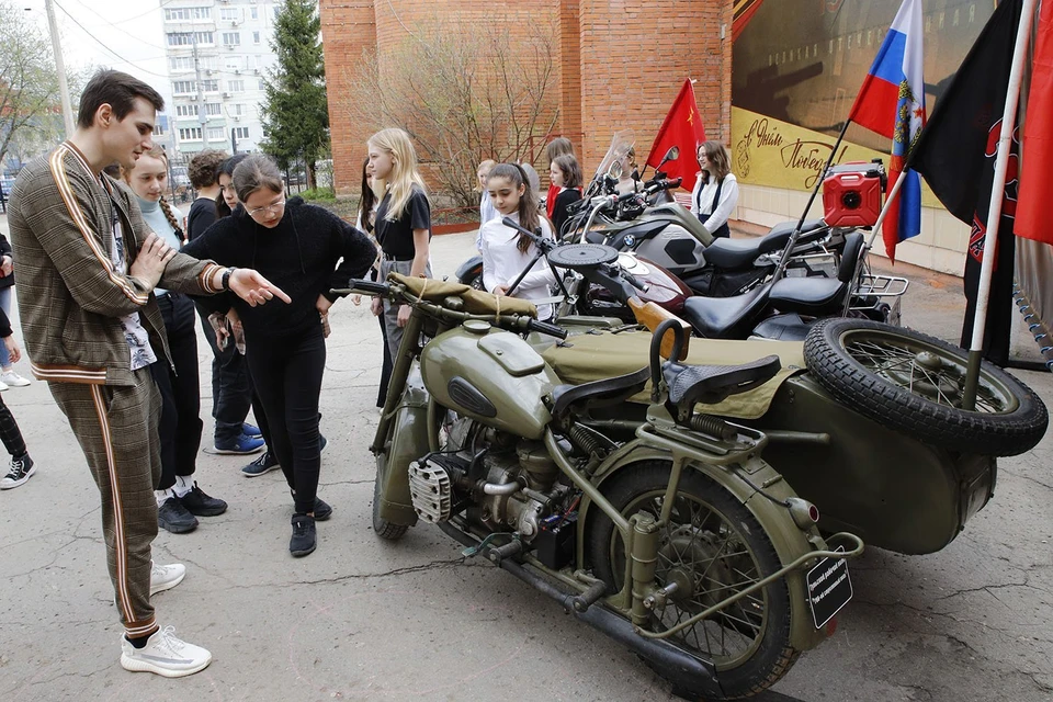 В Туле для школьников и студентов прошла акция «1418 дней, опаленные войной»