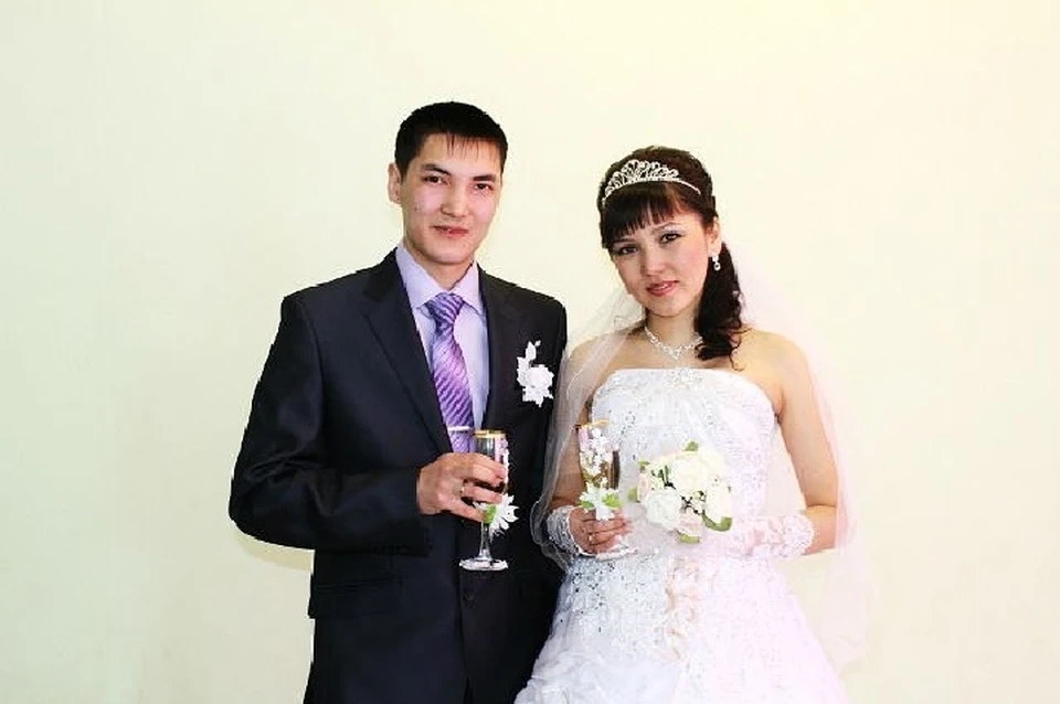 Супруги поженились в 2012 году. У них родилось двое детей. Фото: с личной странички героя публикации.