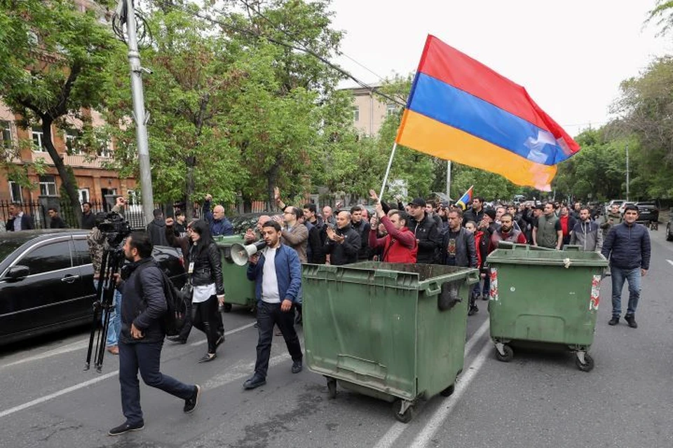 Служба нацбезопасности Армении заявила о намерении организаторов акции в Ереване спровоцировать захват парламента