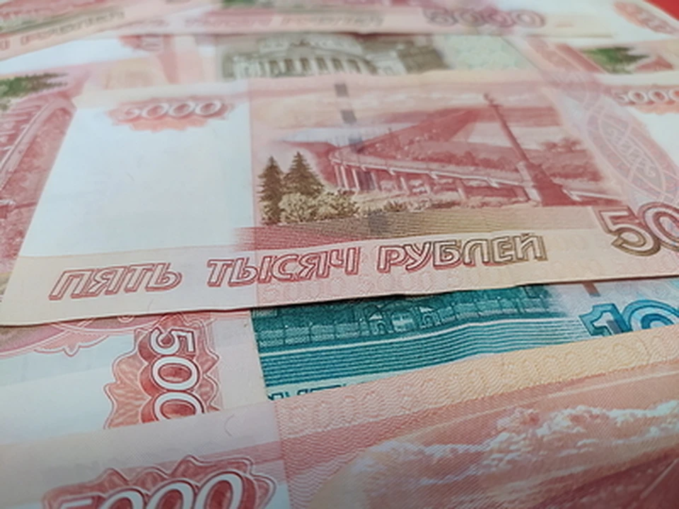 Bloomberg назвал рубль лучшей валютой в мире в 2022 году