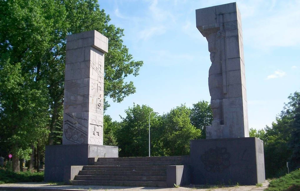 Мэр польского города Ольштын отказался сносить памятник советским воинам-освободителям