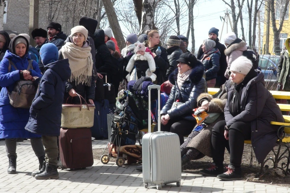 Всего в ПВР размещено более 4 тысяч человек.