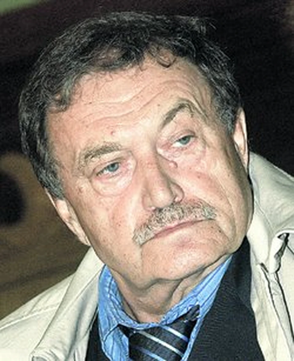 Василий Павлович пришел в сознание вскоре после операции.