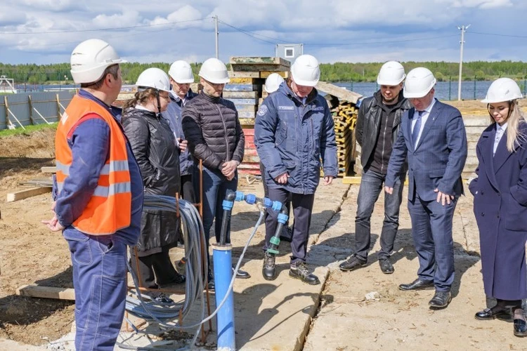 Группа губернаторского контроля проинспектировала благоустройство парков в Ярославле