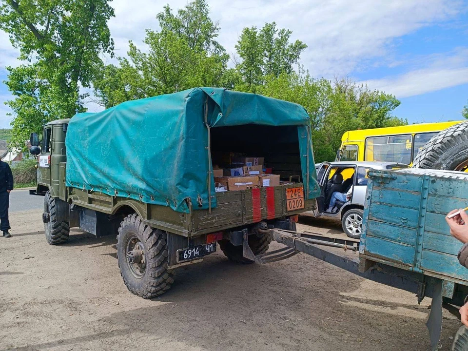 Гуманитарная помощь для жителей Рубежного. Фото: соцсети Михаила Развожаева
