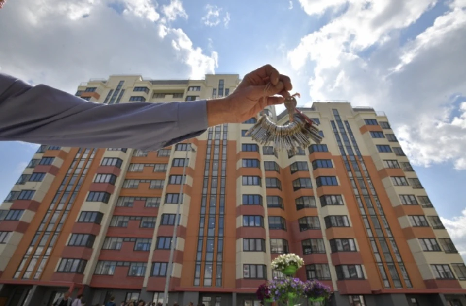 В Смоленске расселили 400 человек из 33 аварийных домов.