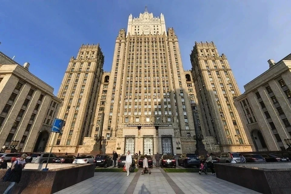 В МИД РФ заявили, что фиксируют сигналы отсутствия намерений Киева применять американские РСЗО