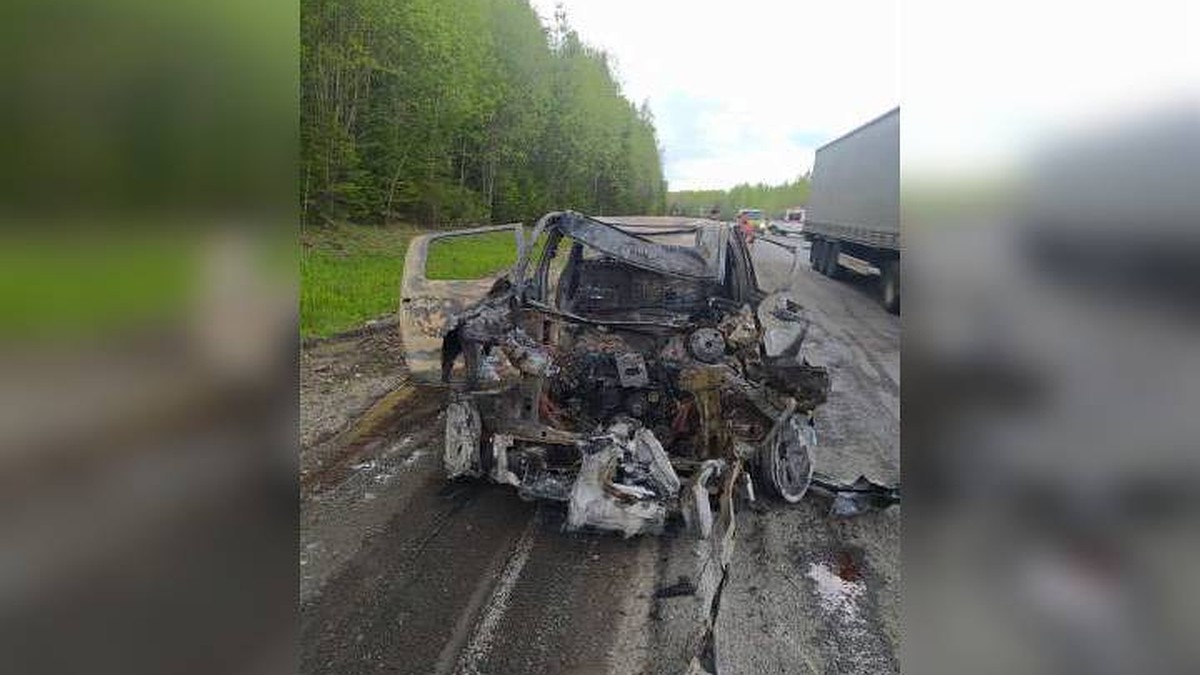 В Омутнинском районе в ДТП загорелся автомобиль «Тойота Тундра» - KP.RU