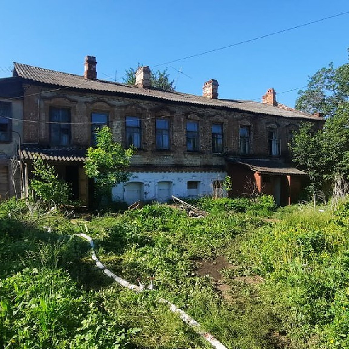 В Тамбове загорелся дом-памятник на улице М. Горького - KP.RU