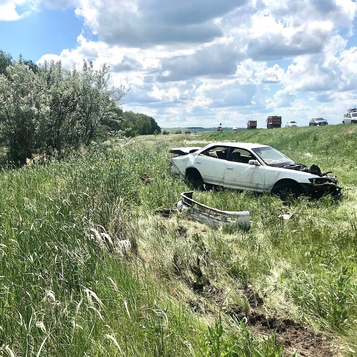 Трое подростков пострадали в ДТП с опрокинувшимся авто под Сызранью - KP.RU