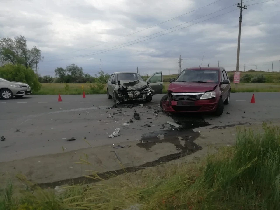 Водитель иномарки не уступил дорогу при повороте налево