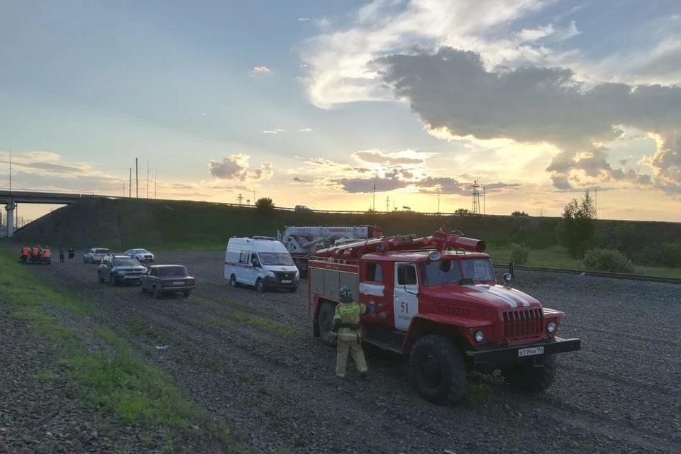 На станции в городе Барабинск случилась утечка токсичного химиката из цистерны поезда. Фото: ГУ МЧС по НСО