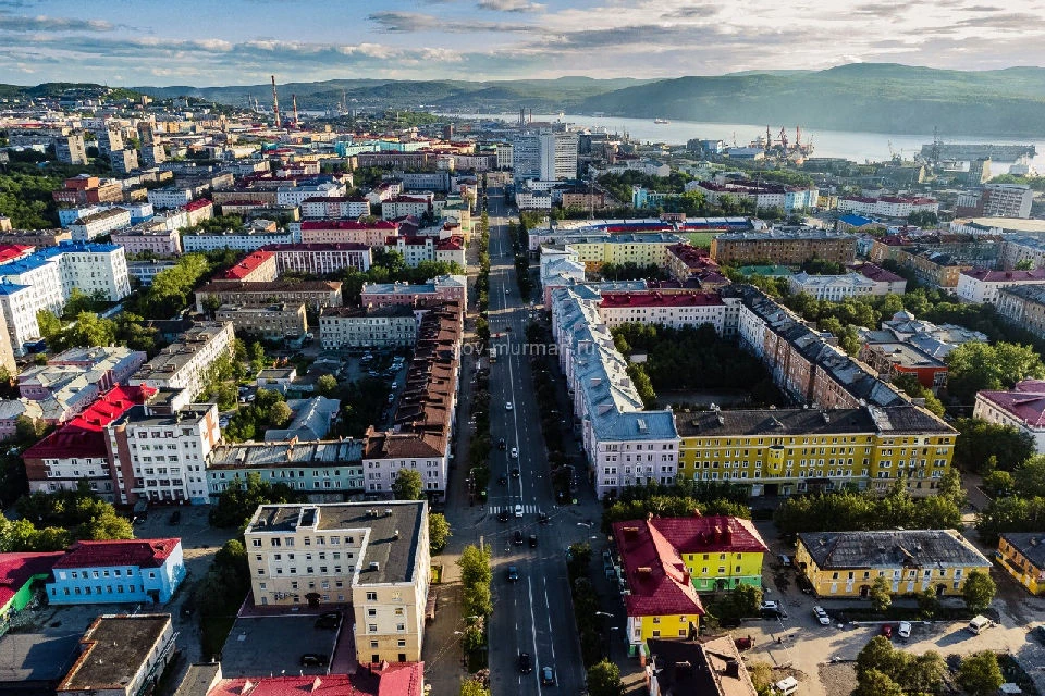 Фильмы будут показывать с 21.00 до 2.00 (с 25 на 26 июня). Фото: gov-murman.ru