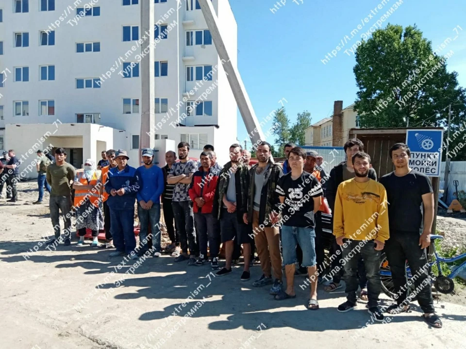 В Суворове Тульской области сотрудники полиции провели рейд по нелегальным мигрантам