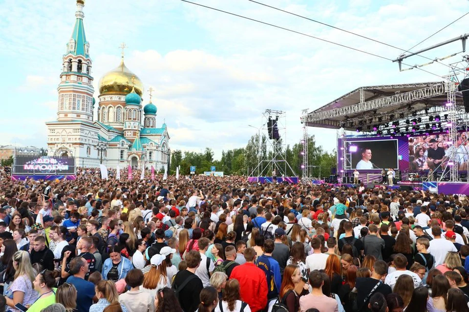 Соборная площадь Омск