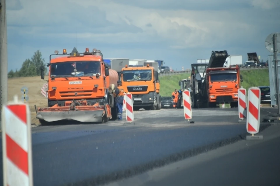 В Новосибирской области активно идет сезон строительства и ремонта дорог.