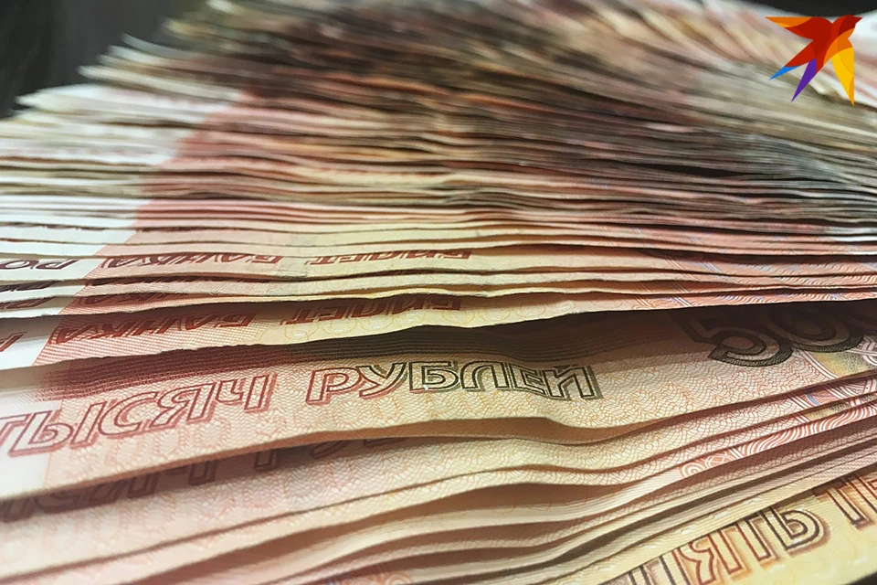 50-летний мурманчанин попался на удочку лжеброкерам, мечтая о легком заработке.