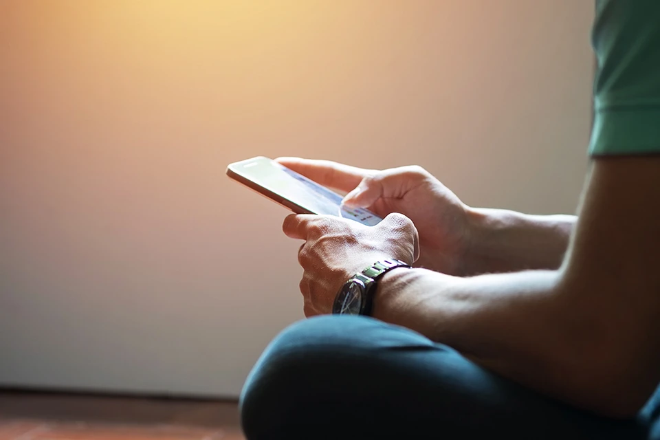 Чат-бот Tele2 стал умнее в два раза. Фото: freepik.com.