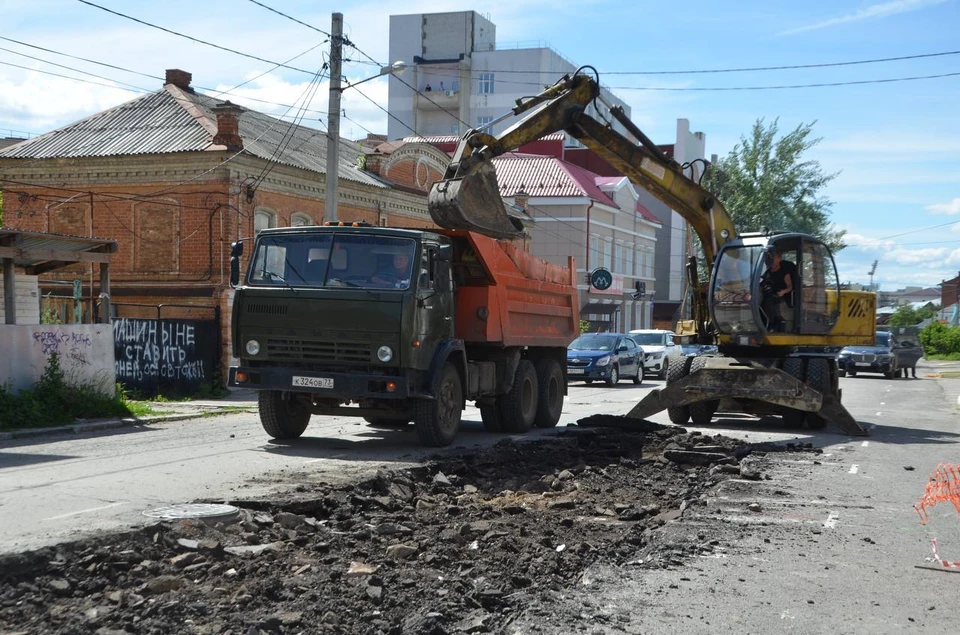К октябрю на Федерации в Ульяновске провода спрячут под землю и сделают велодорожку