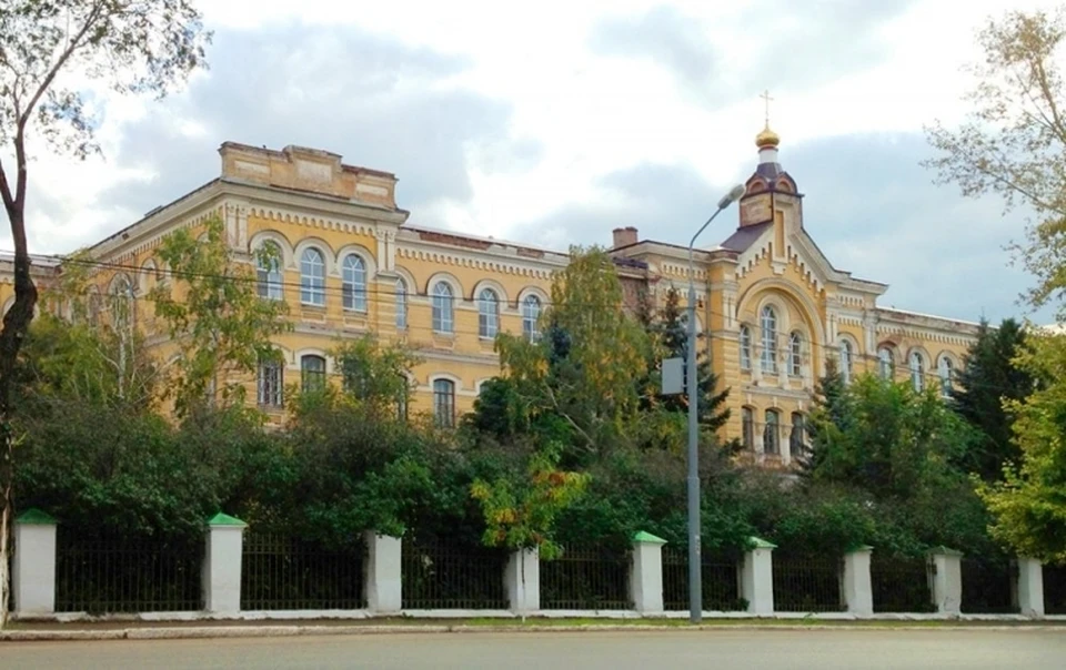 Здание теперь принадлежит духовной семинарии полностью. Фото: oren-eparh.ru/