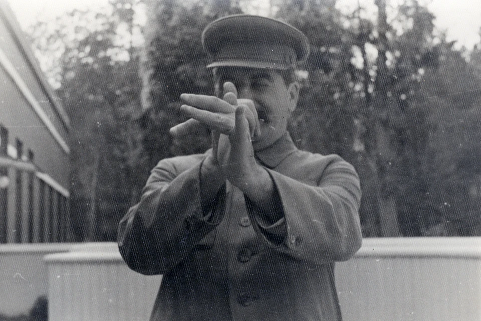 Сталин на Ближней даче в Кунцеве. 1936 г