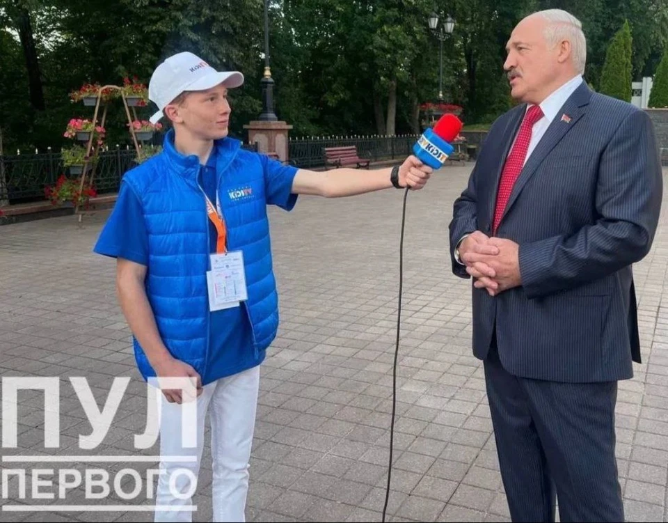 Президент Беларуси рассказал, какие качества нужно иметь человеку, занимающему такой пост. Фото: телеграм-канал "Пул Первого".