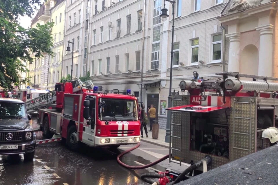 Возгорание ликвидировали на площади 30 квадратных метров