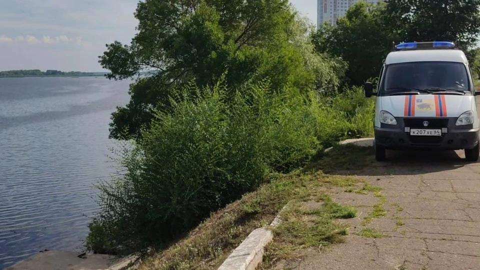 В Саратове и Энгельсе Волга отошла от берега еще дальше