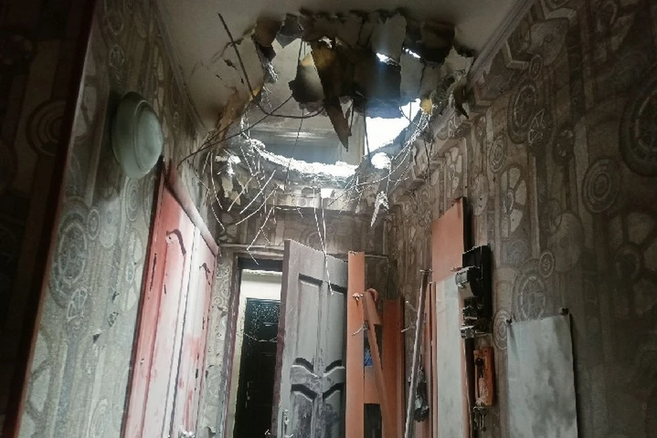 Наибольшие разрушения в Никитовском районе Горловки получила квартира по адресу Ртутная, 27. Фото: пресс-служба администрации Горловки
