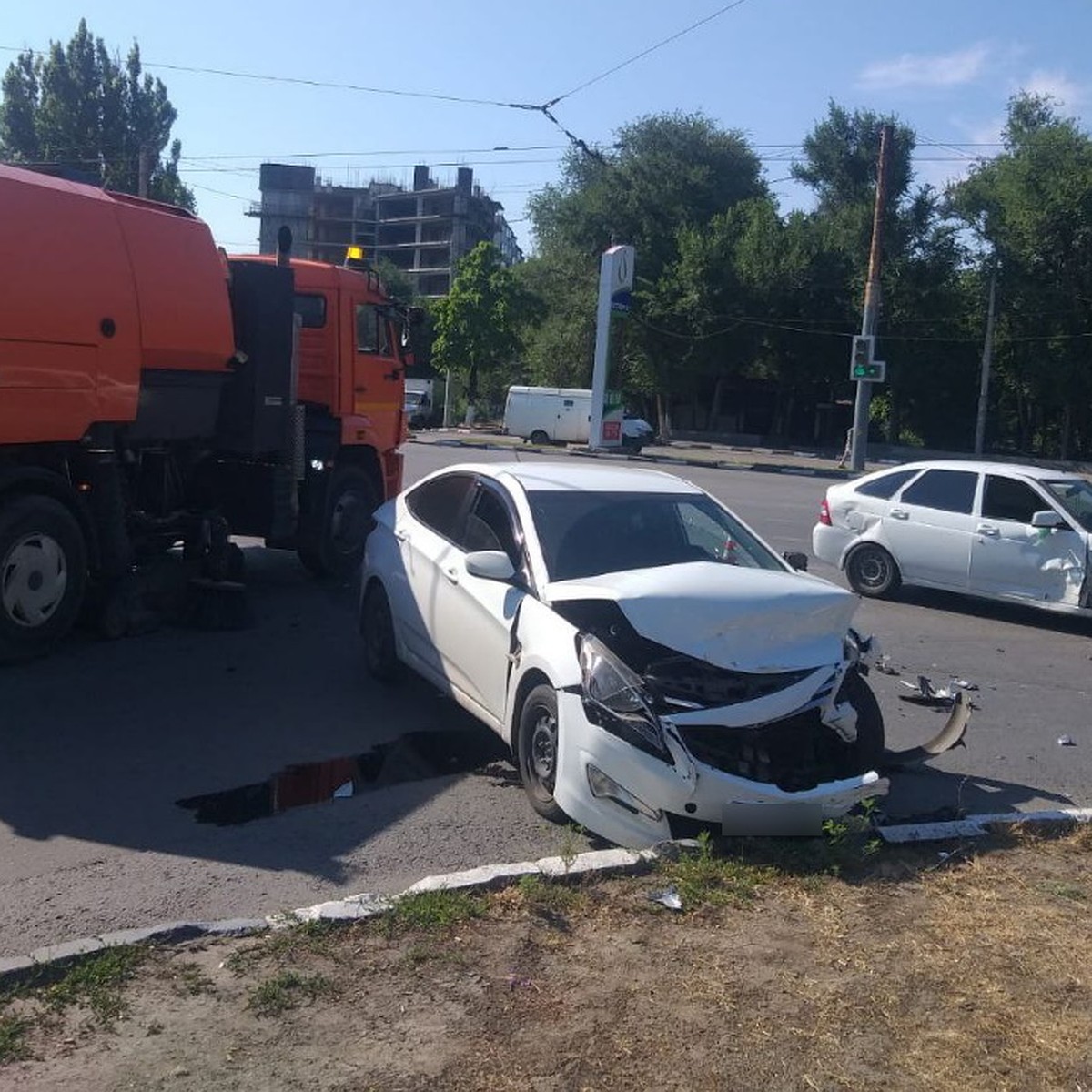 Громкие ДТП в Ростовской области за сутки: 12-летний мальчик упал со  скутера и оказался в коме - KP.RU