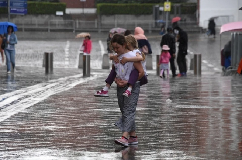 Дожди с грозами в Крыму не прекратятся еще несколько дней