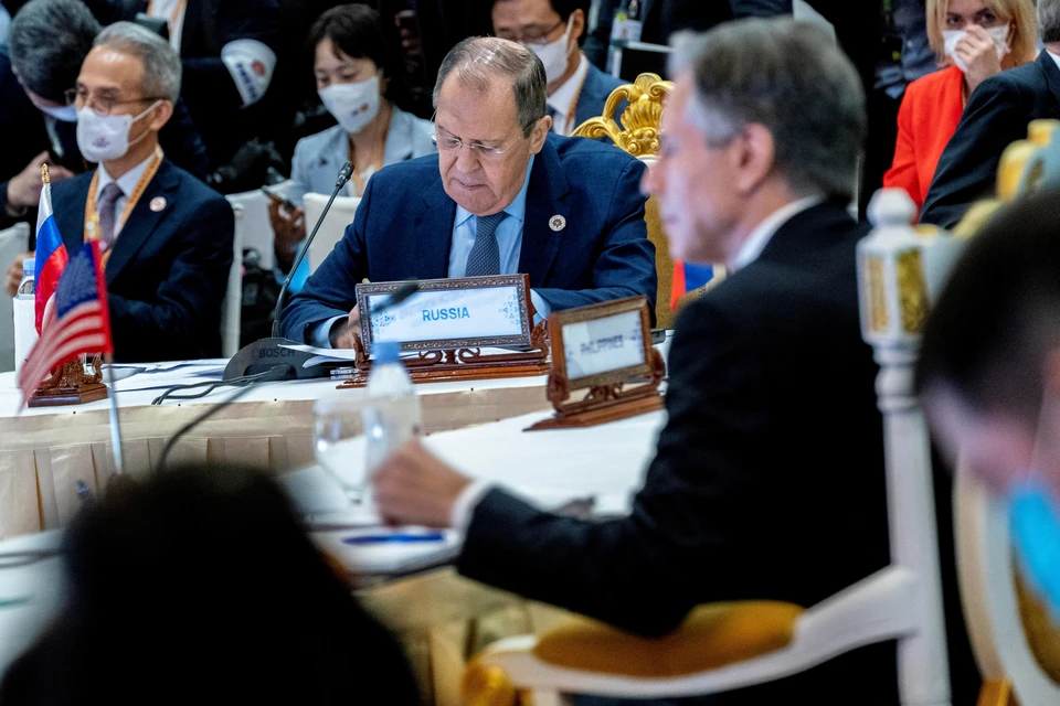Блинкен не пытался "поймать за пуговицу" Лаврова