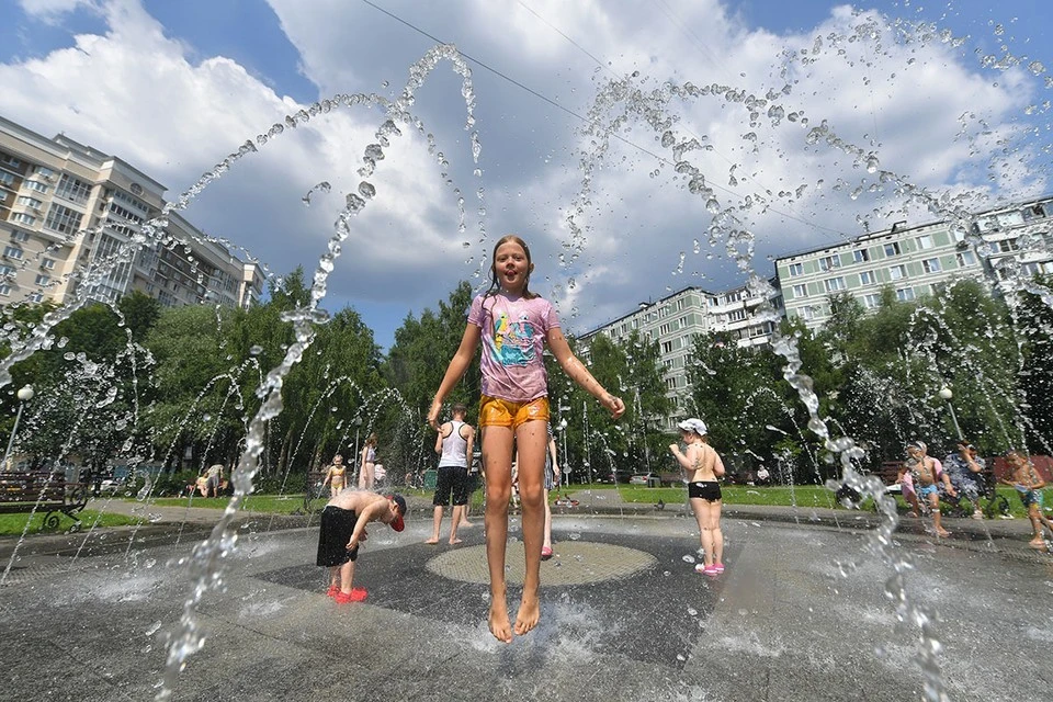 Из-за жары в Москве объявлен «оранжевый» уровень опасности