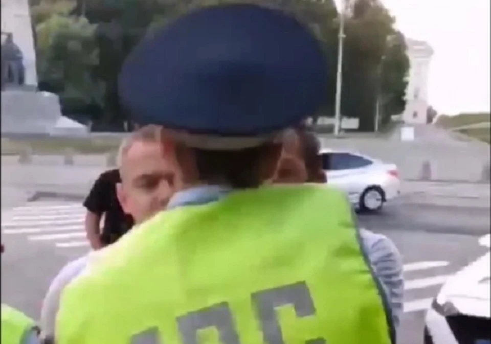 Кадр из видео.
